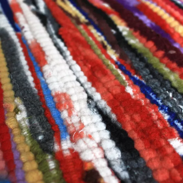 Small Velvet Rug - 50x90cm - Image 3