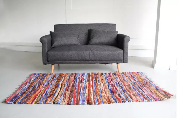 Large Velvet Rug - 105x185cm - Image 2