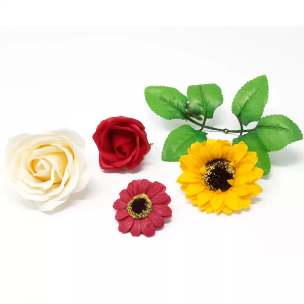 Craft Flower Leaf Decor Aprox 60 pieces (110g) - Image 4
