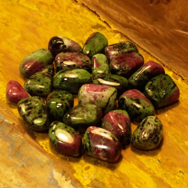 Premium Tumble Stone - Ruby Zoisite - Image 2