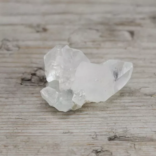 White Appophyllite Clusters 20-30mm - Image 2