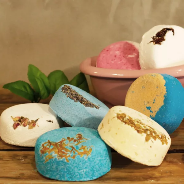 200g Floral Fizz - Lay Back  & Languish - Image 3