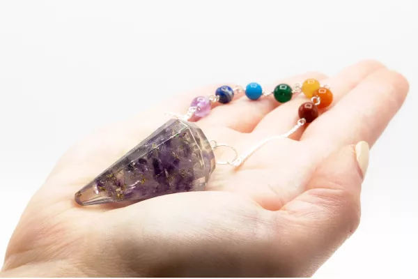 Orgonite Power Chakra Pendulum - Amethyst - Image 3