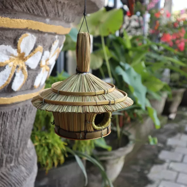 Small Round Seagrass Bird Box 17x17cm - Image 2