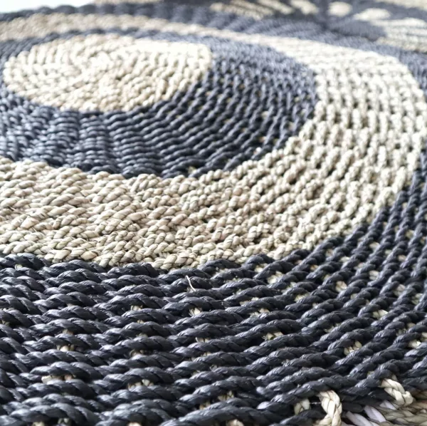 Round Seagrass Black & Tan - Circles - 1m - Image 3