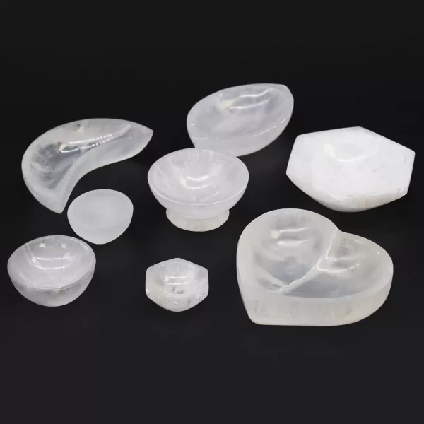 Selenite Ritual Bowl  - 10cm - Image 4
