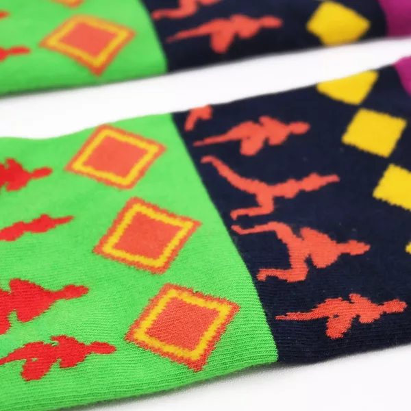 Hop Hare Bamboo Socks S/M - Yoga Poses - Image 3
