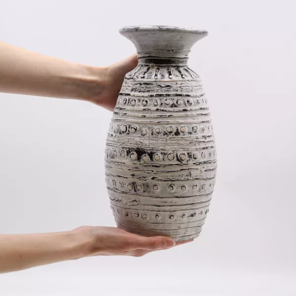 Classic Shaped Vase - Cream - Image 2