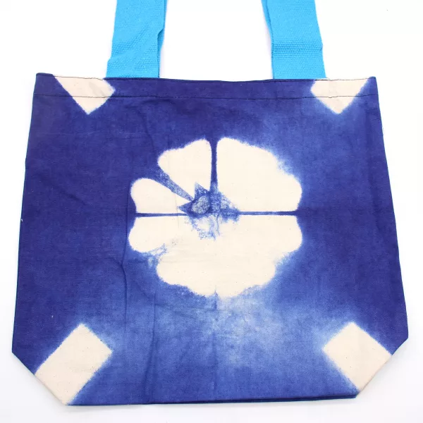 Natural Tye-Dye Cotton Bag (8oz) - 38x42x12cm - Blue Flower - Blue Handle - Image 2