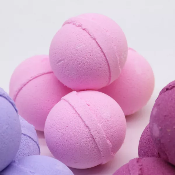 Frankincense & Rose Bath Bomb - Image 2