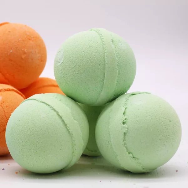 Rosemary & Thyme Bath Bomb - Image 2