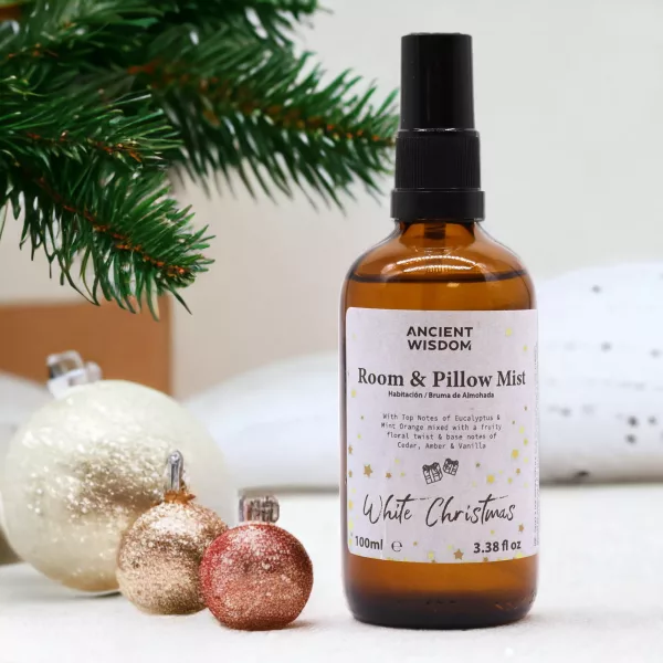 White Christmas Room Spray 100ml - Image 2