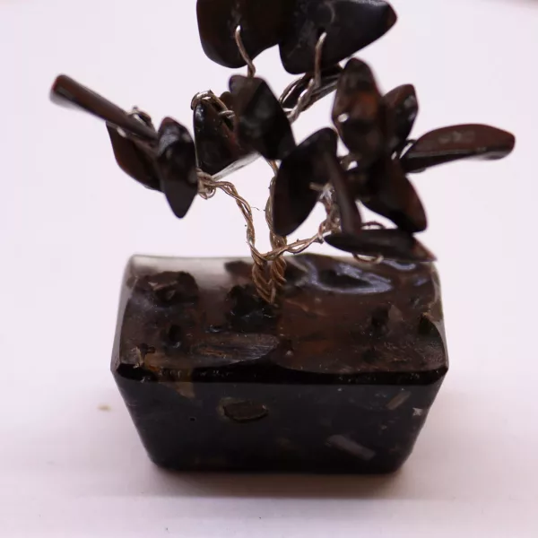 Mini Gemstone Tree On Orgonite Base - Black Agate (15 stones) - Image 3