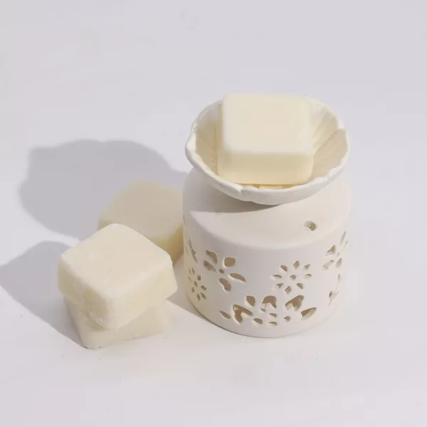 Agnes & Cat Fragrance Gift Set - Tea & Roses - Image 4