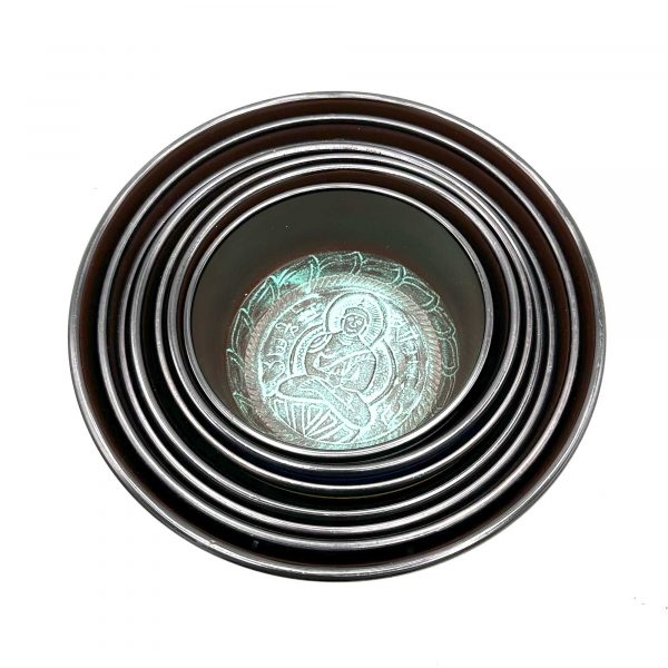 Small Chakra Set of  Seven Singing Bowls (14-22cm) - Image 2