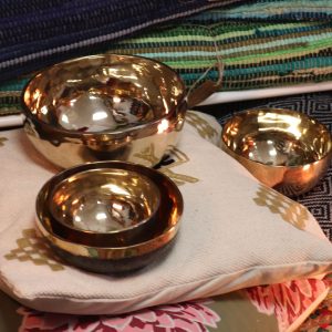 Medium Shining Bell-Metal Handmade Singing Bowl (approx 750g) - 15cm