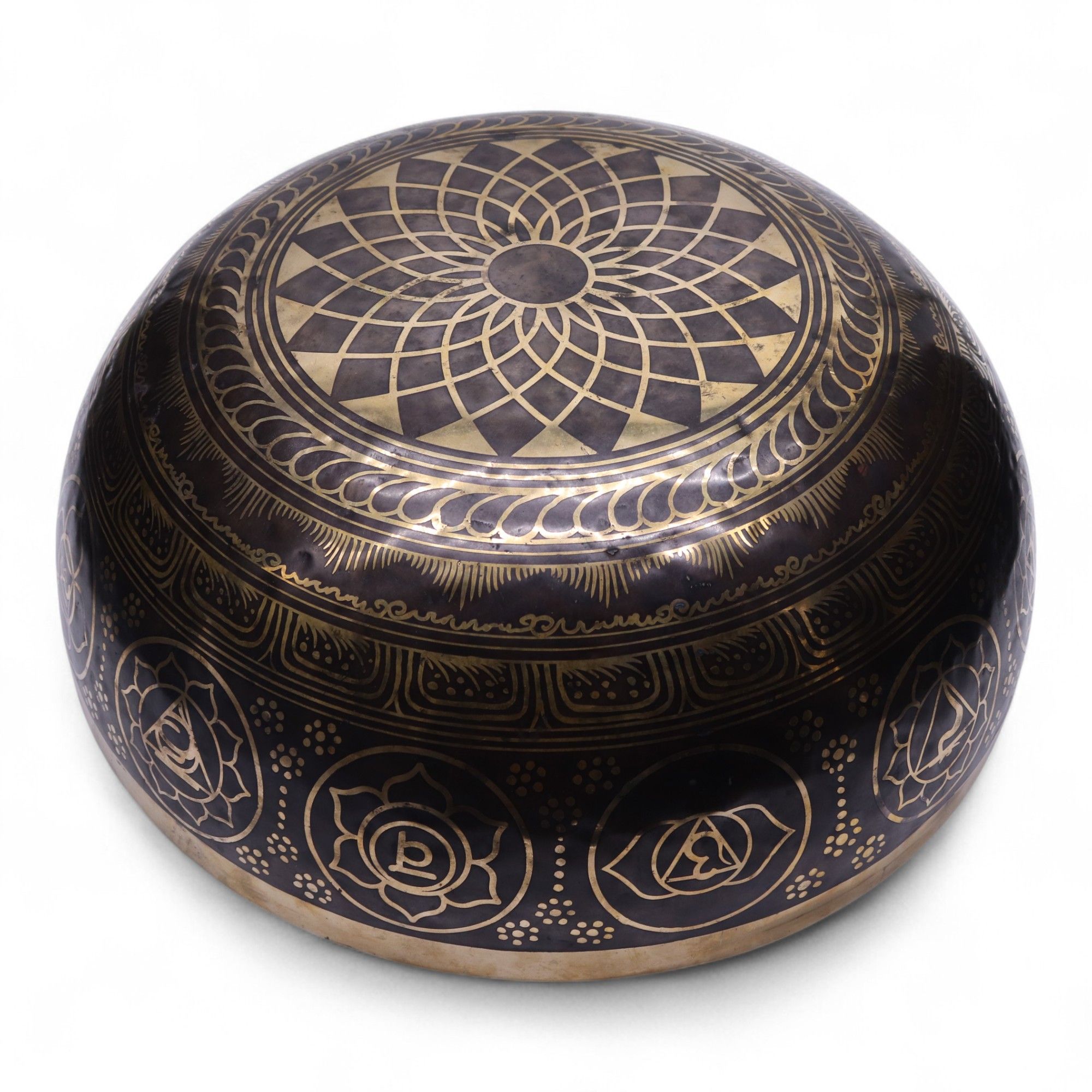 Engraved - Huge Vibrational Feet Standing Bowl - 50x20cm (10.7kg) - Image 4