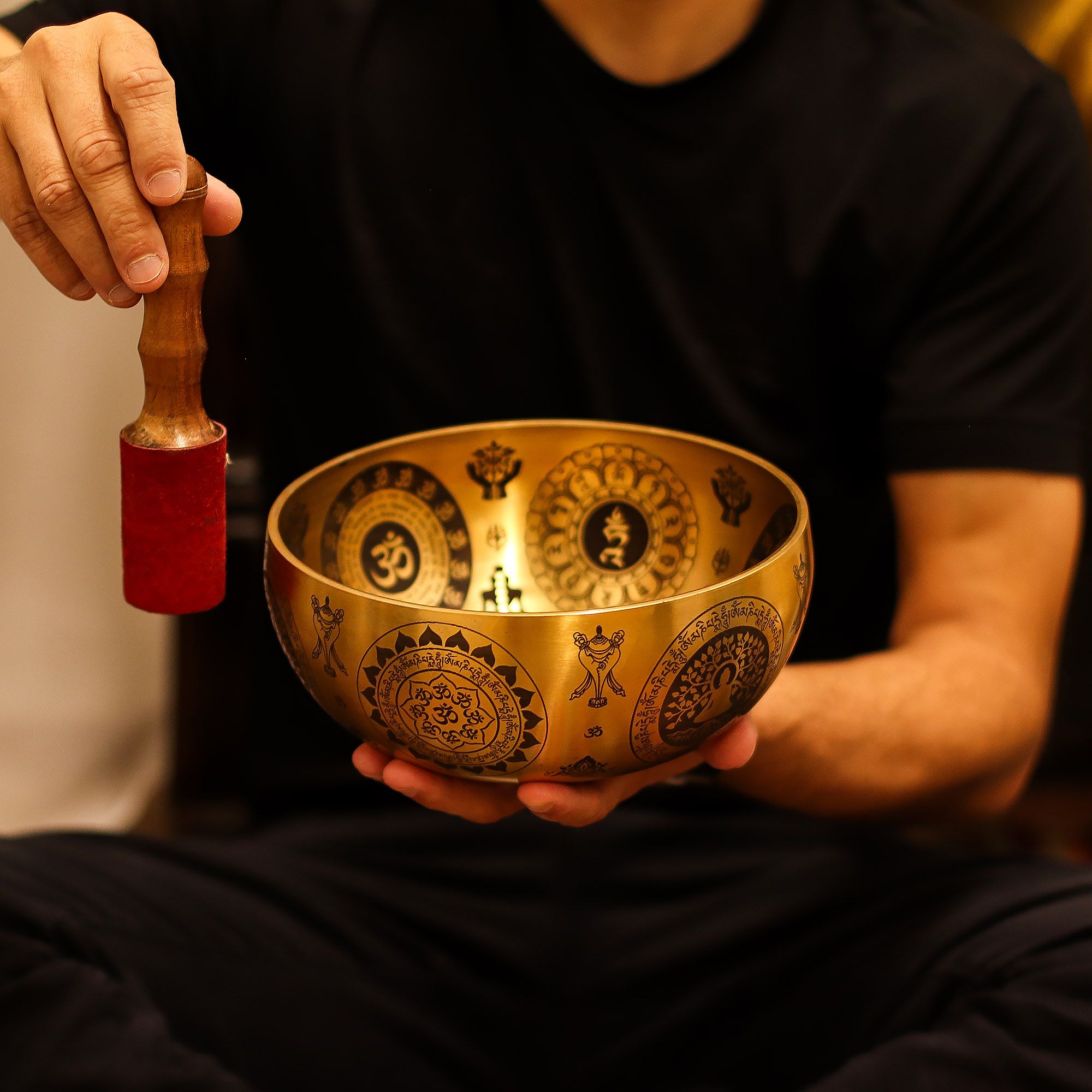 Pure Brass Etched Yogi - Set of 4 - Approx 3.85kg - Image 10