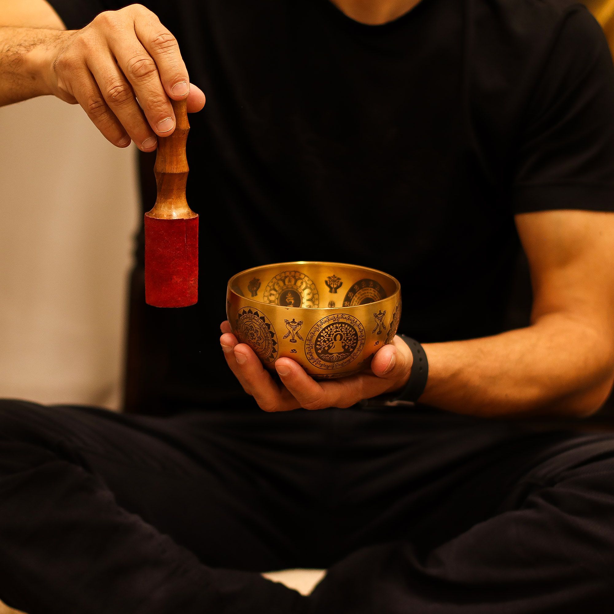 Pure Brass Etched Yogi - Set of 4 - Approx 3.85kg - Image 11