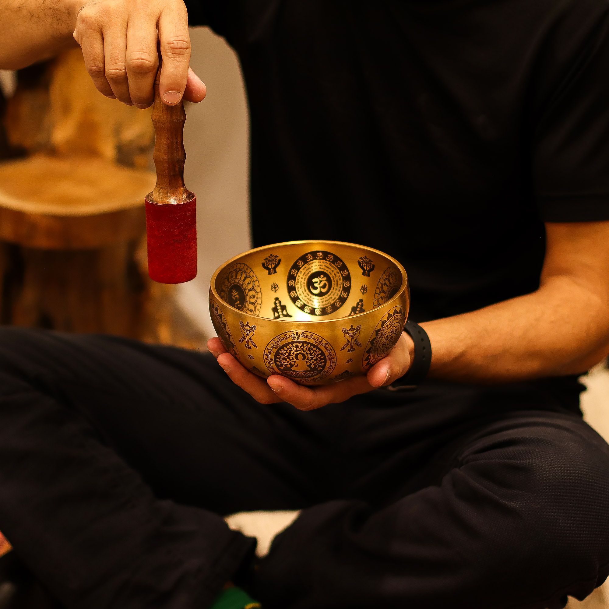 Pure Brass Etched Yogi - Set of 4 - Approx 3.85kg - Image 12