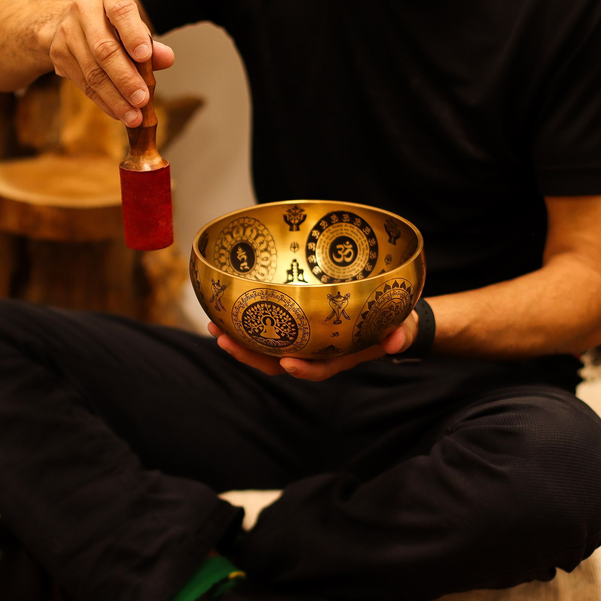 Pure Brass Etched Yogi - Set of 4 - Approx 3.85kg - Image 13