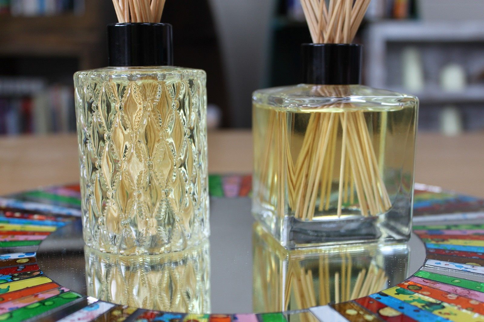 Round Bottle & Diffuser Lid - 150ml 3 Round Bottle & Diffuser Lid - 150ml - Image 3