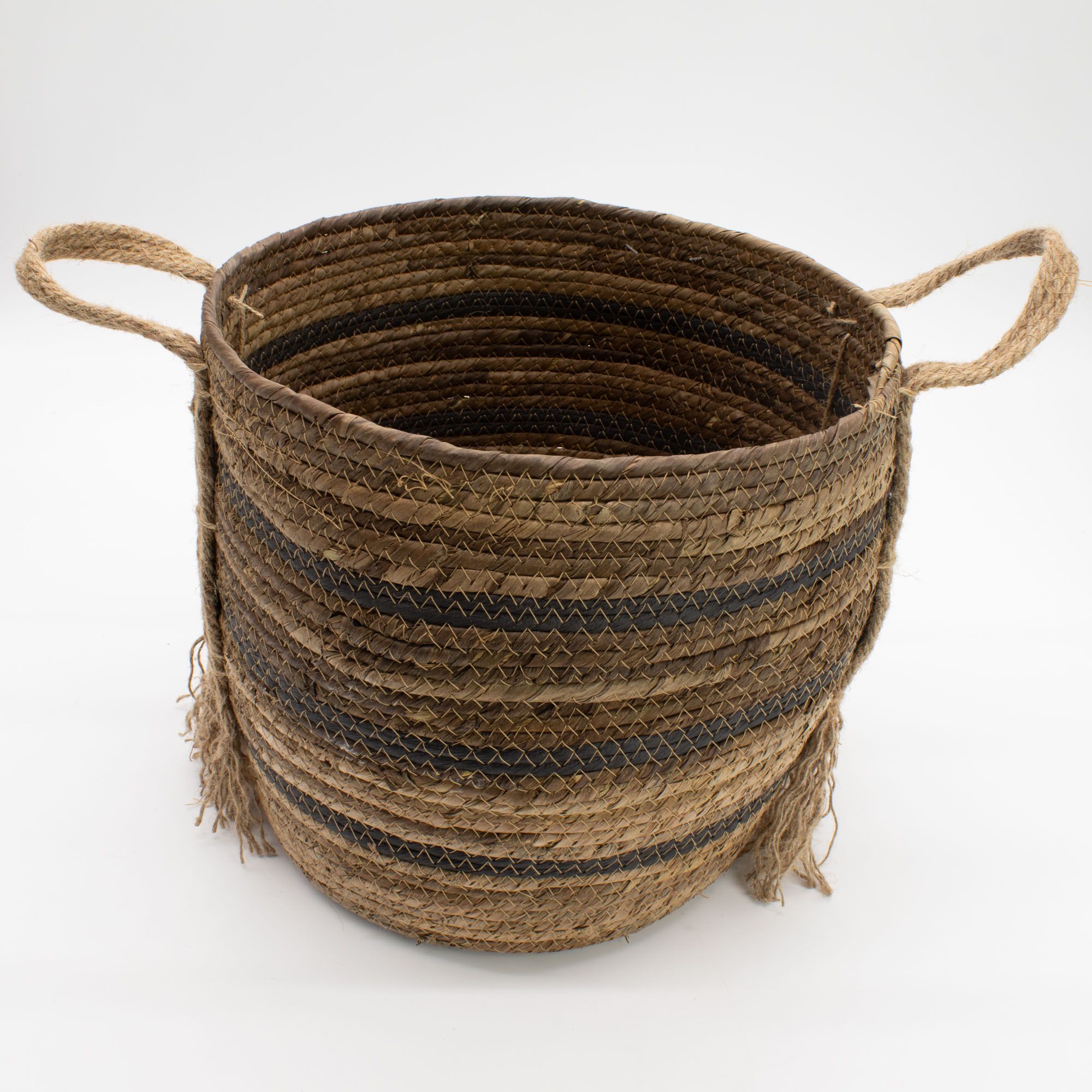 Bananna Leaf & Seagrass Large Baskets - Natural Browns- Set of 3 3 Bananna Leaf & Seagrass Large Baskets - Natural Browns- Set of 3 - Image 3