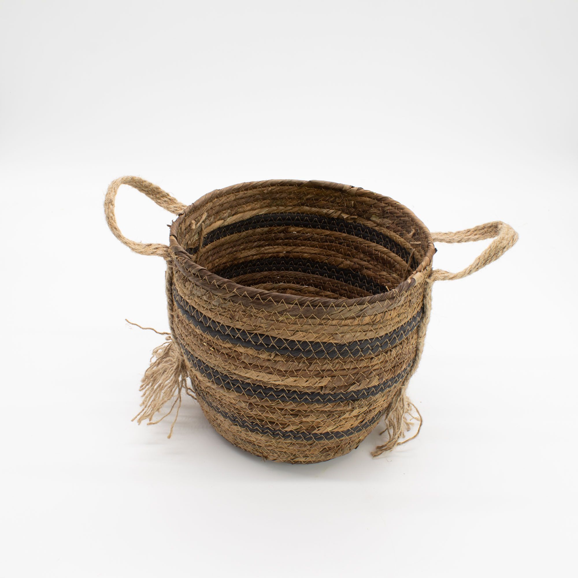 Bananna Leaf & Seagrass Large Baskets - Natural Browns- Set of 3 6 Bananna Leaf & Seagrass Large Baskets - Natural Browns- Set of 3 - Image 6