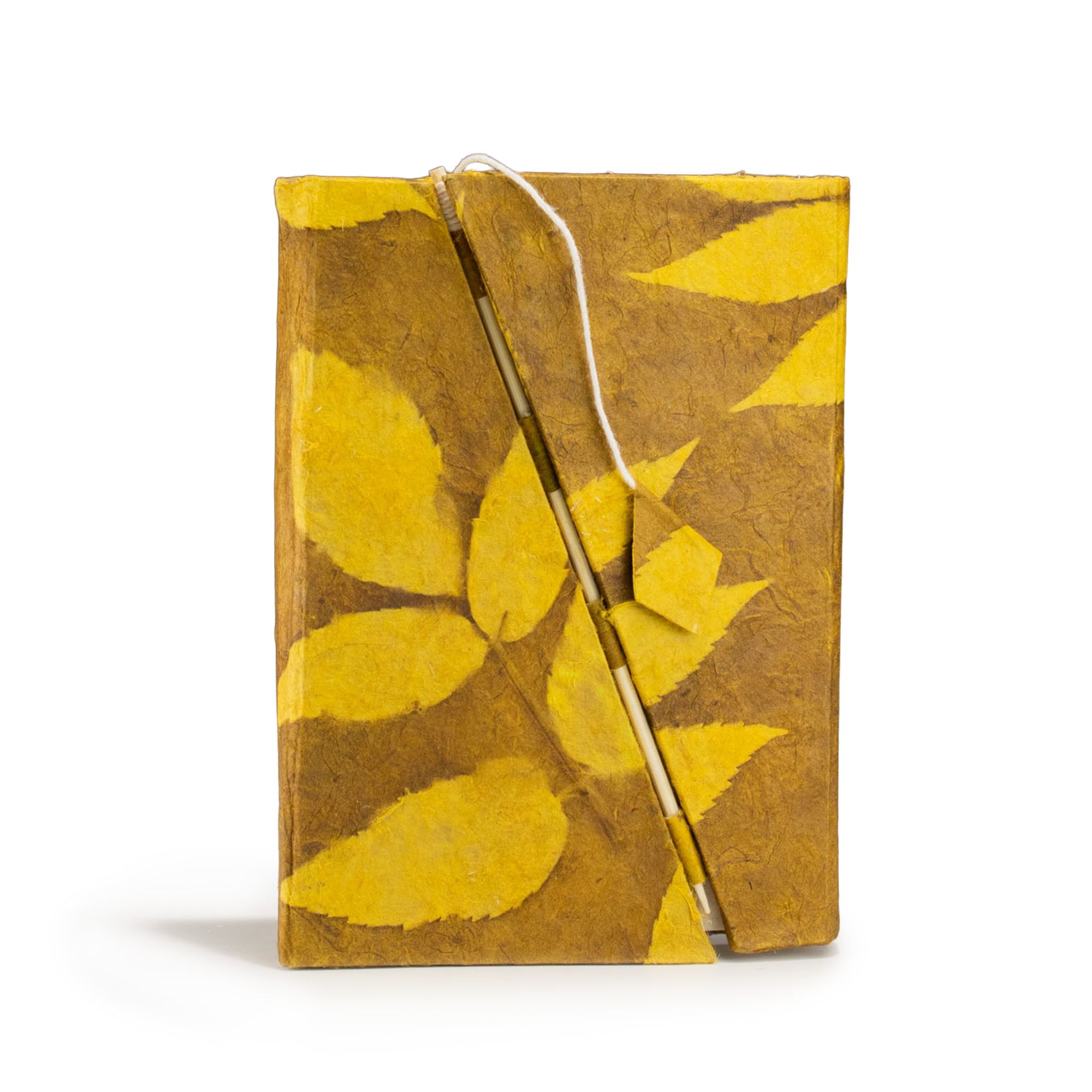 Lokta Bold Floral Bamboo Lock Notebook – Medium (15x12cm) – 45 Leaves – Mustard Brown 5 Lokta Bold Floral Bamboo Lock Notebook – Medium (15x12cm) – 45 Leaves – Mustard Brown - Image 5