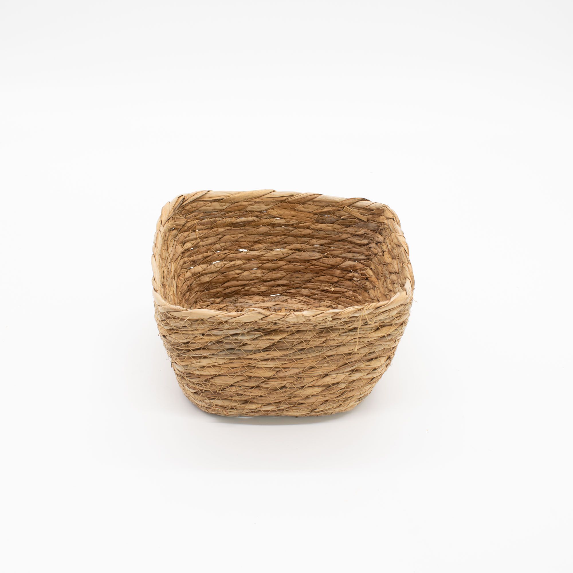 Seagrass Square Baskets - Natural - Set of 3 5 Seagrass Square Baskets - Natural - Set of 3 - Image 5