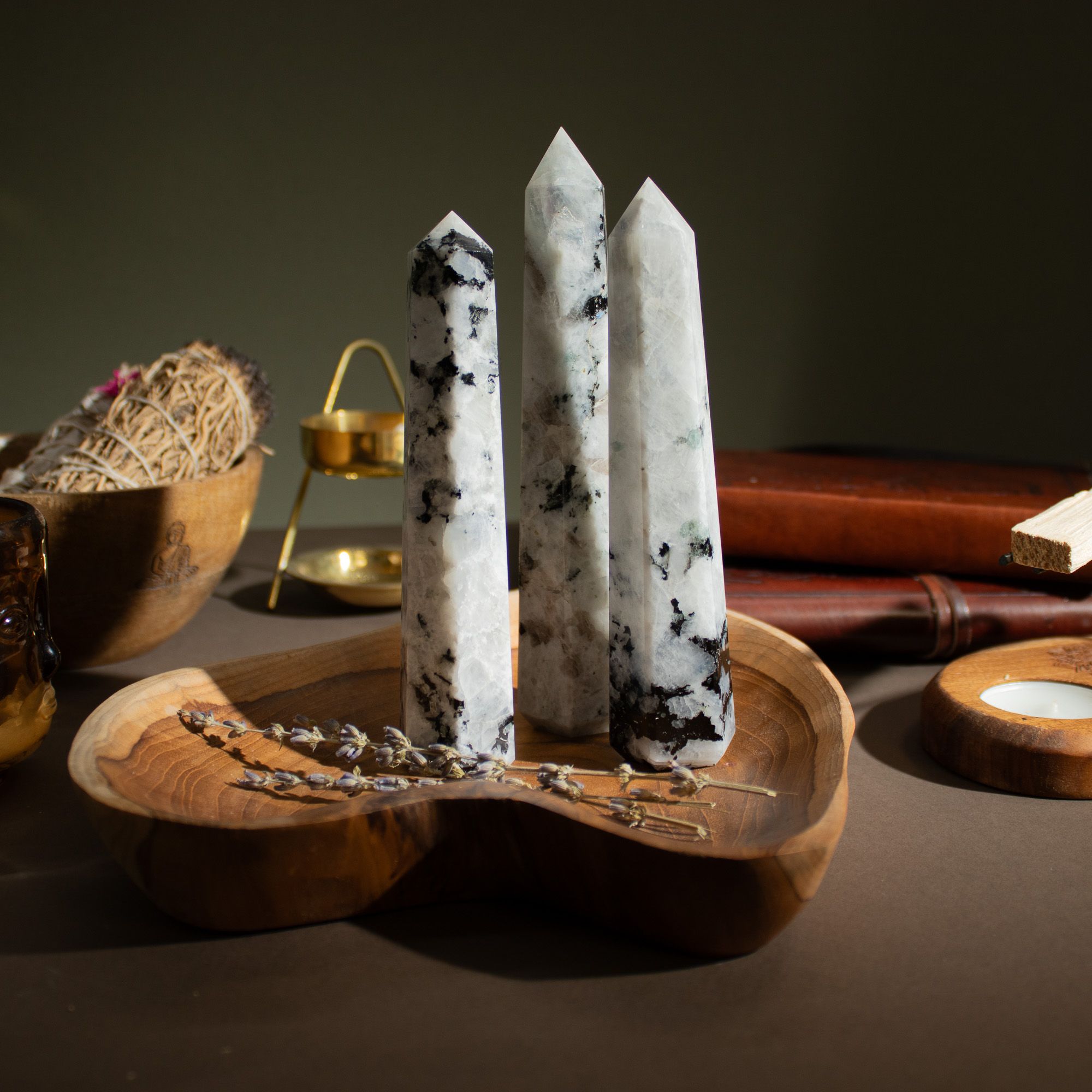 Gemstone Six Face Obelisk Point approx 17cm - Rainbow Moonstone - Image 3