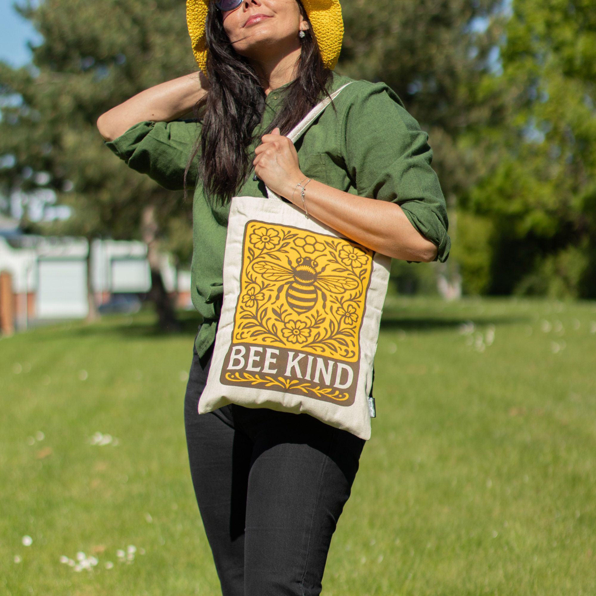 Nomad Sari Iconic Toni Tote Bag - Bee Kind - Natural 10oz - Image 8