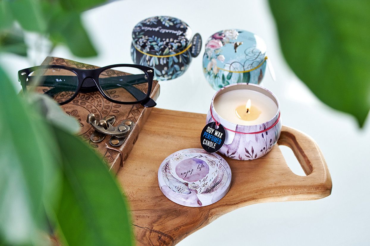 Art Tin Candle - Assorted Design - Parisian Weekend - Peonies - Image 4