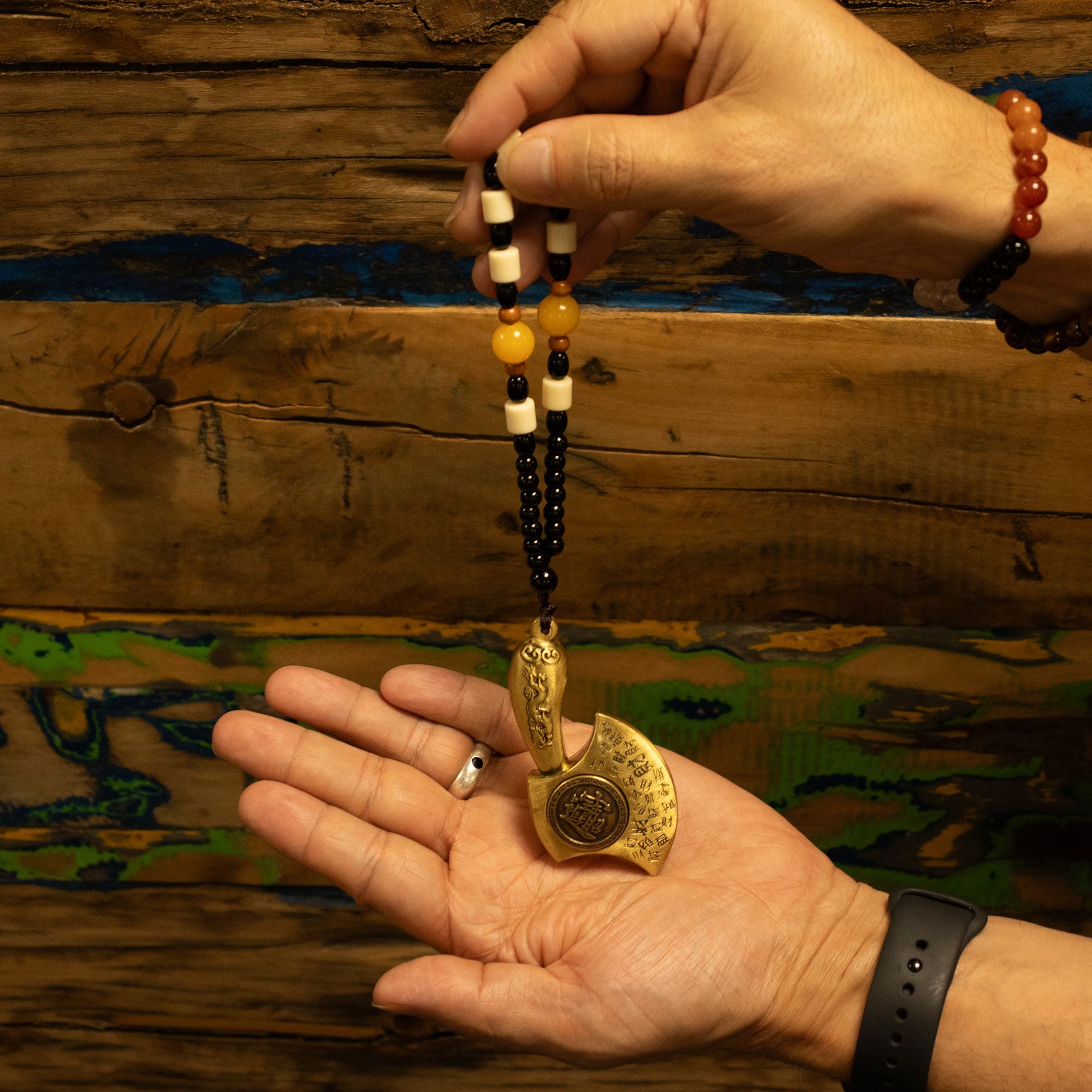 Feng Shui Hanging - Axe Away Obstacles - Image 4