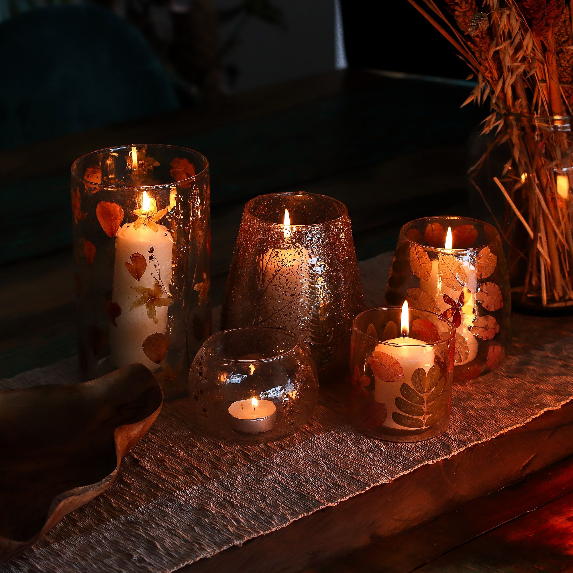 Natural Floral Glass - Straight Candle Holder - Pino - (10x9cm) - Image 4