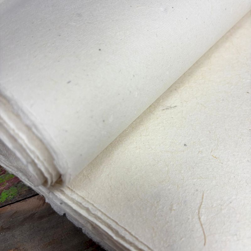 Lokta Craft & Wrapping Paper 51x76cm - 5gms Plain Paper - Image 4