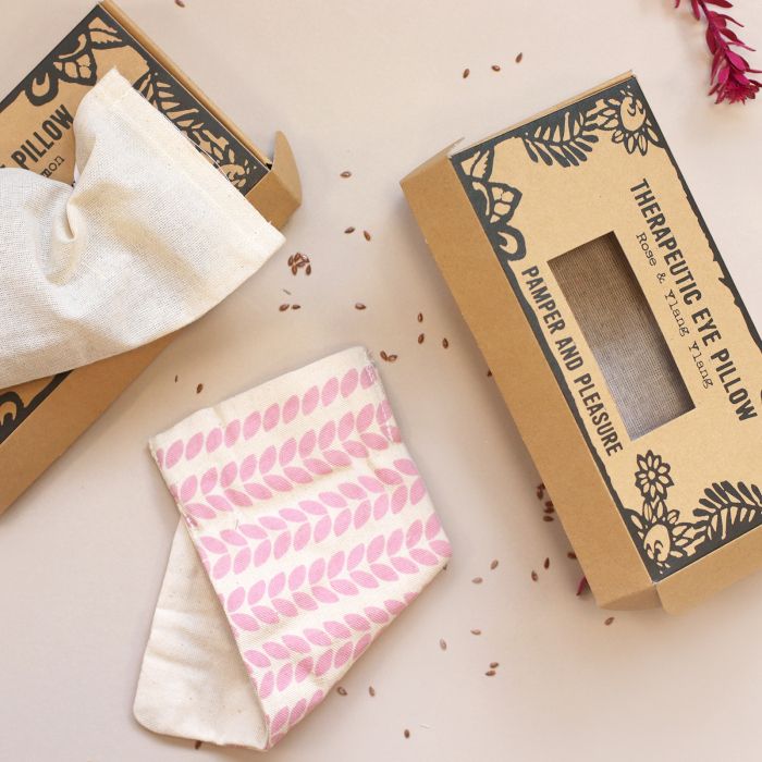 Agnes & Cat Eye Pillow - Pamper & Pleasure - Image 3