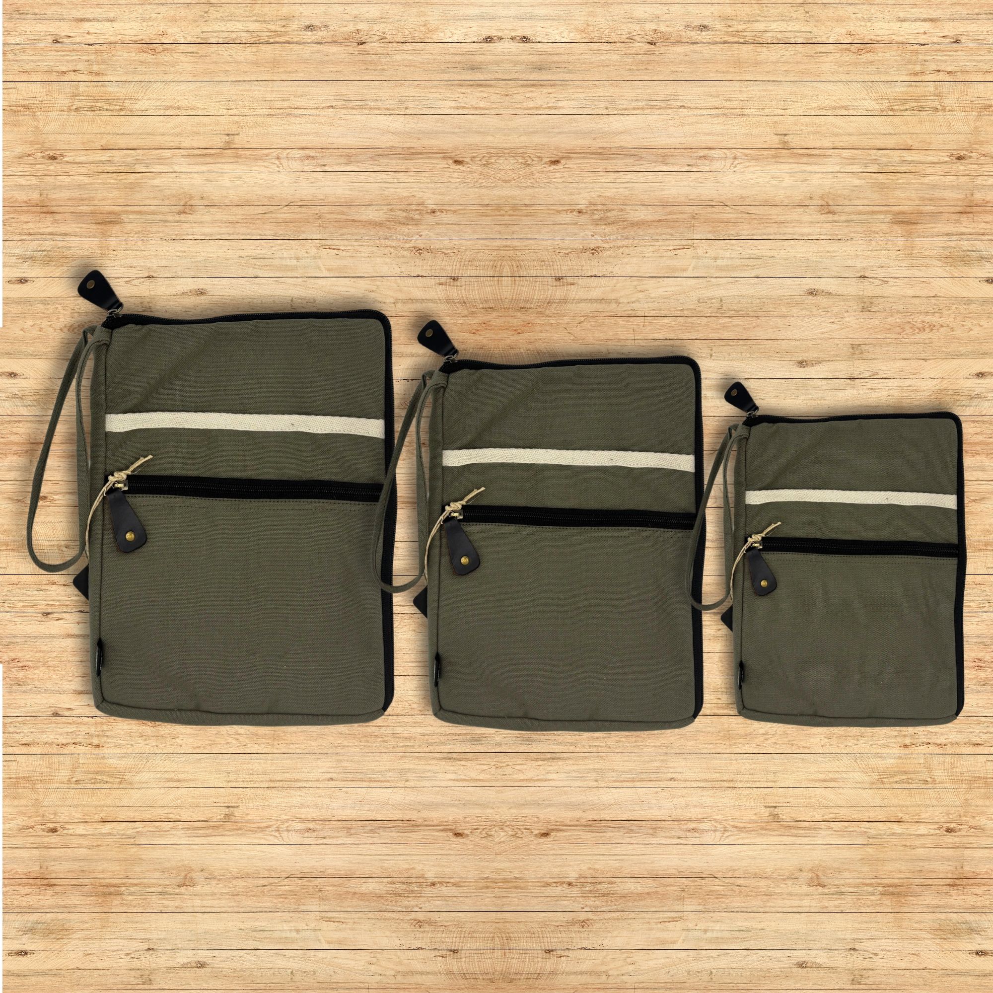 Canvas Large Laptop Pouch - Olive - Image 3