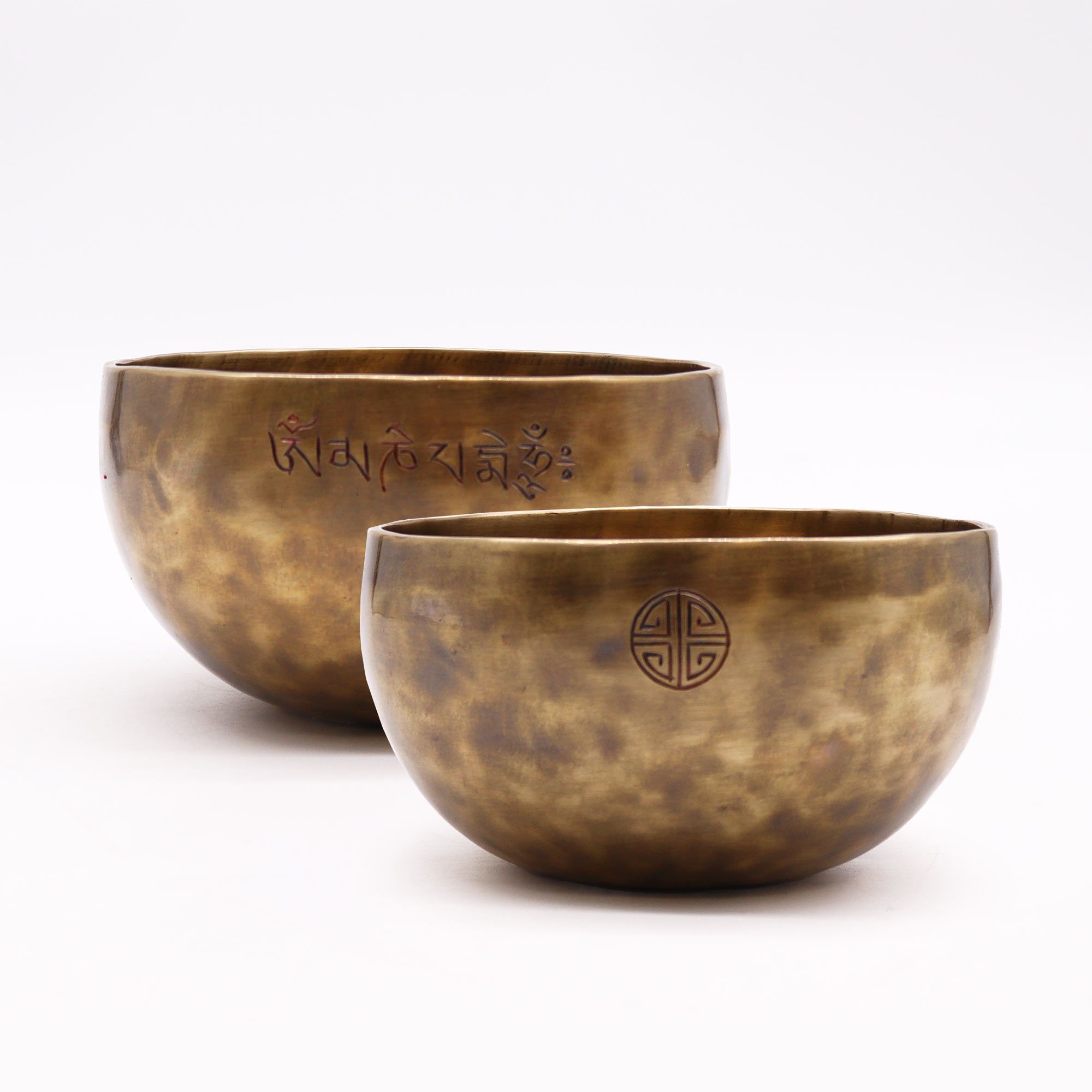 Large Nepalese Moon Bowl - (approx 850g) - 17cm - Image 2