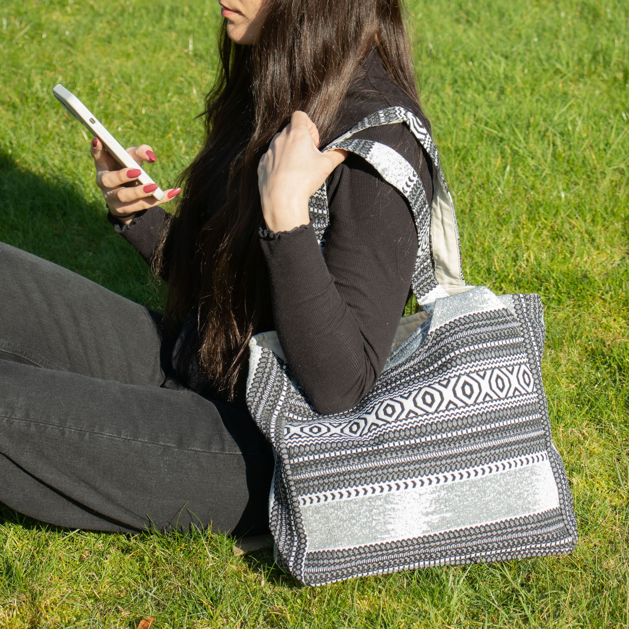 Nomad Sari Jacquard Natural Wander Muse Bags - Urban Caravan - Image 3