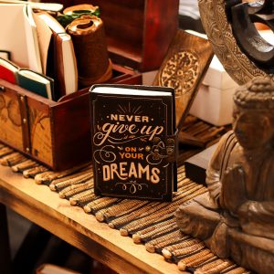 Leather Printed Notebook – Never Give Up On Your Dreams - 17.8×12.7 cm