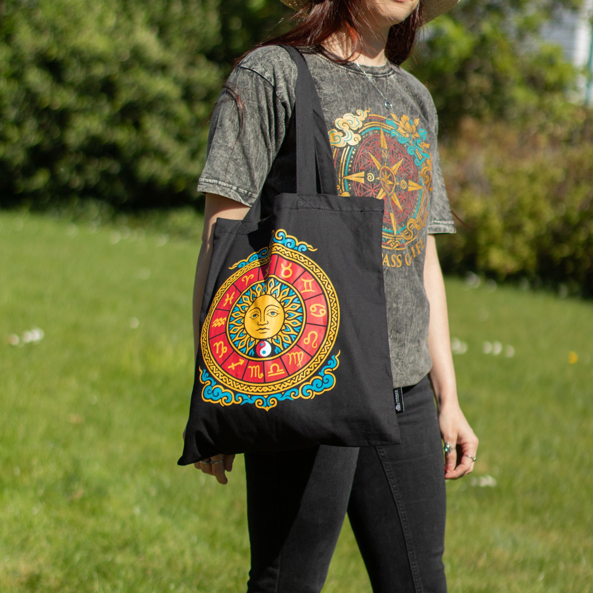 Iconic Classic Tote Bag - Zodiac Sun - Black 6oz - Image 7