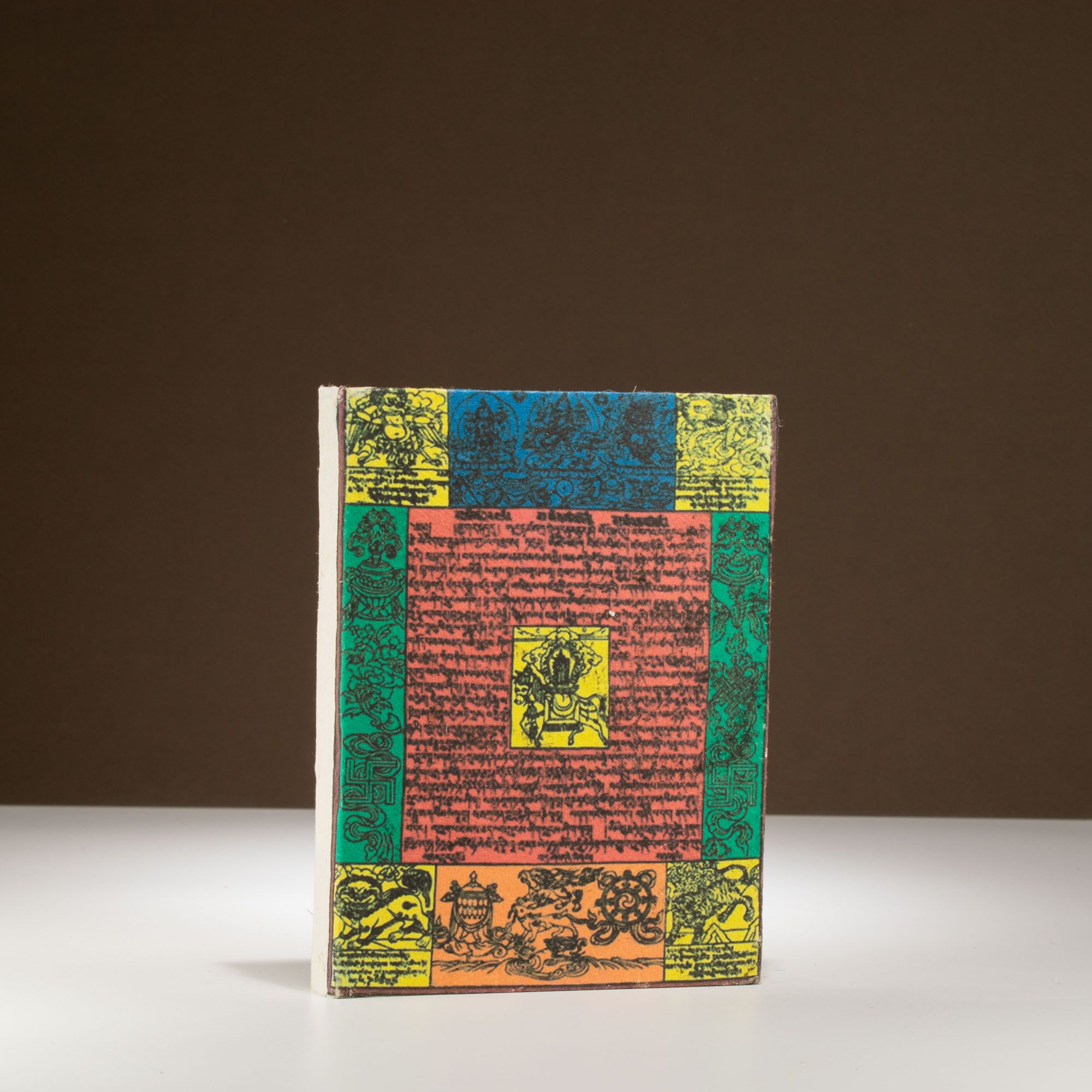 Lokta Traditional Prayer Flag Notebook – Medium (15x12cm) – 45 Leaves – Natural - Image 4