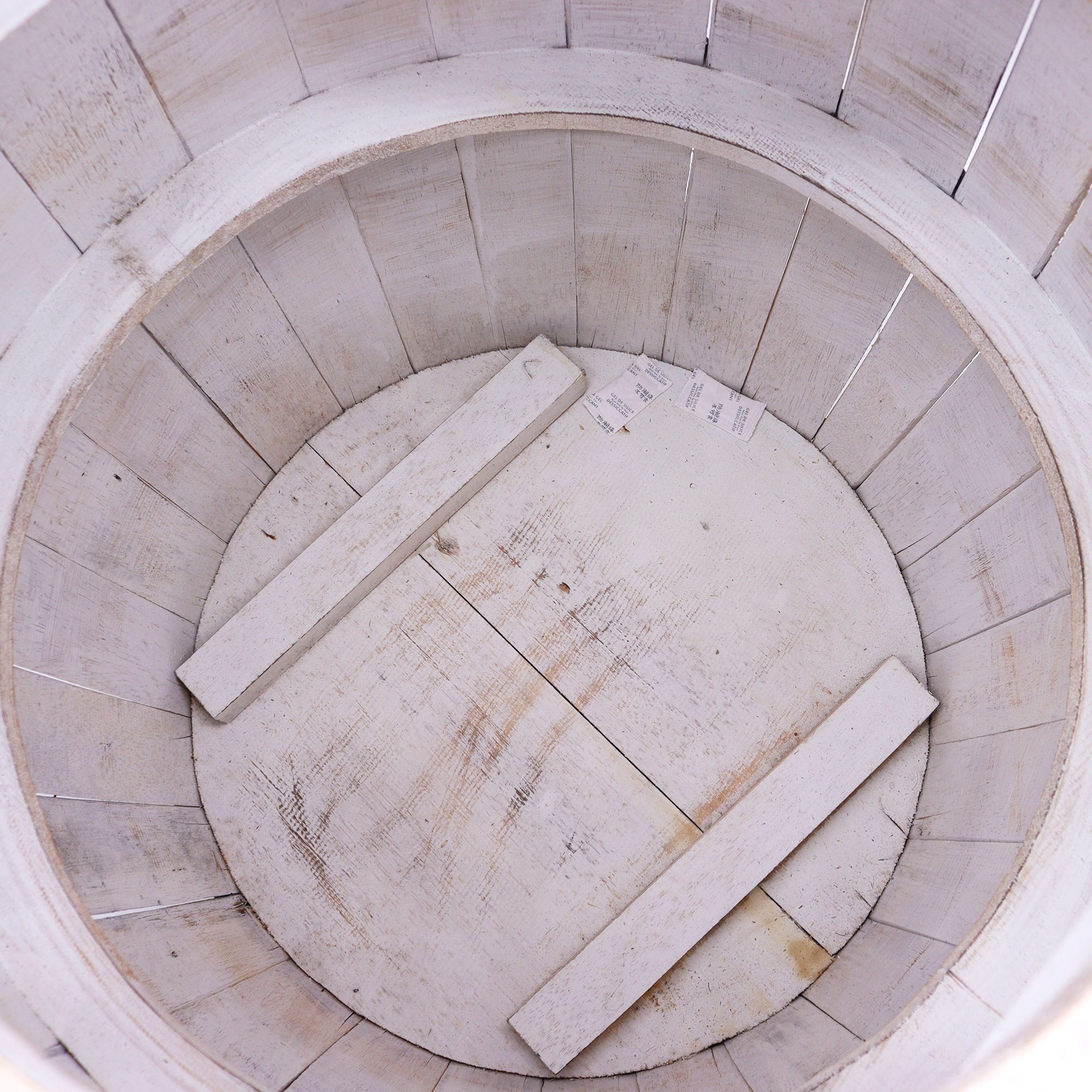 Beer Barrel Table – Whitewash Wood 60 x 48.5 cm - Image 3