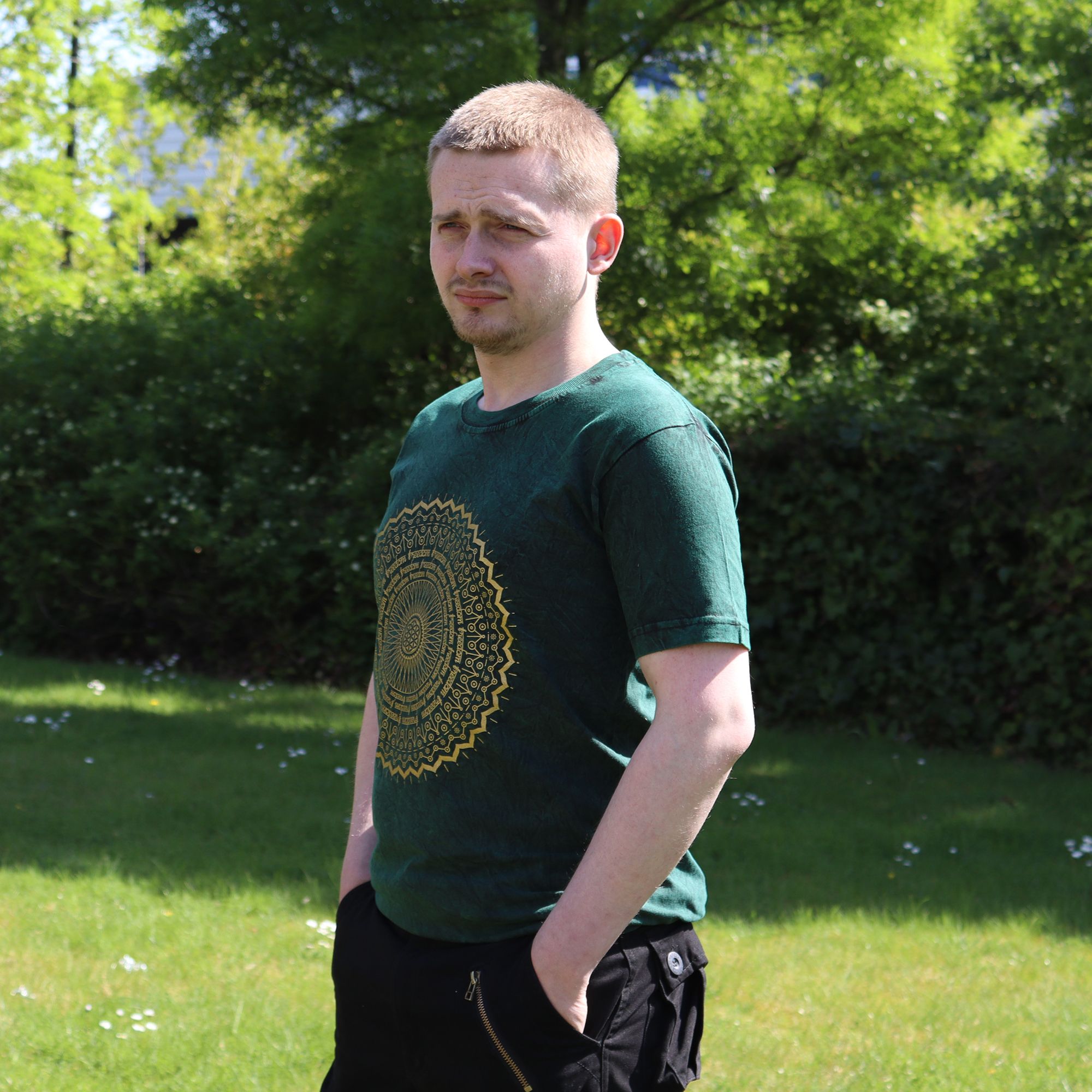 Nomad Sari Stonewashed Cotton T-Shirt – Mandala – Green – Small - Image 2
