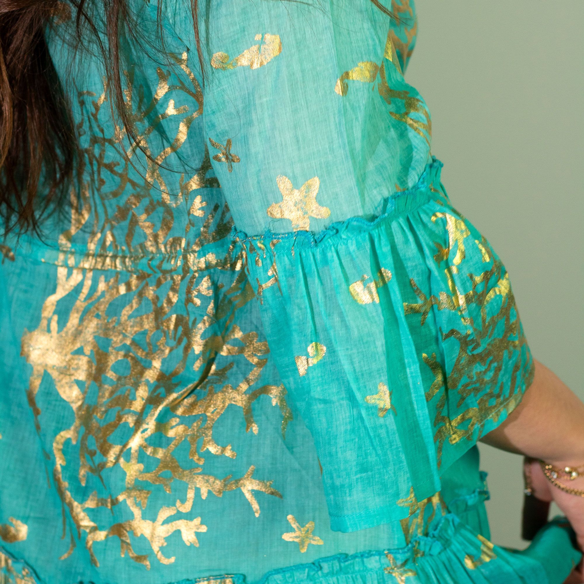 Nomad Sari Turquoise & Gold Coral Print Dress (M/L) - Image 5