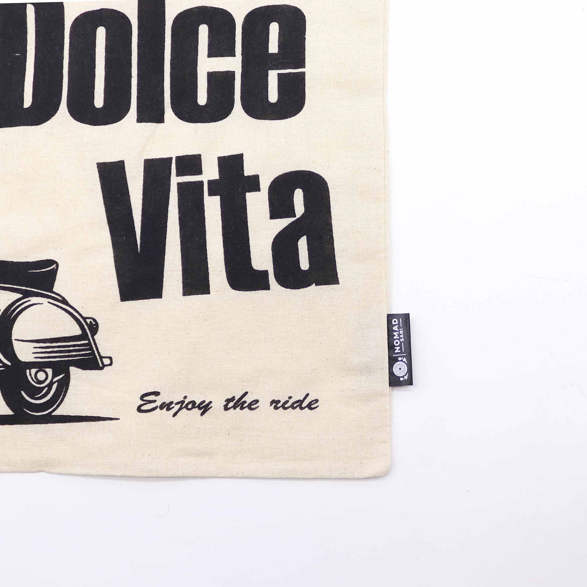 Iconic Basic Tote Bag - La Dolce Vita - Natural 4oz - Image 4