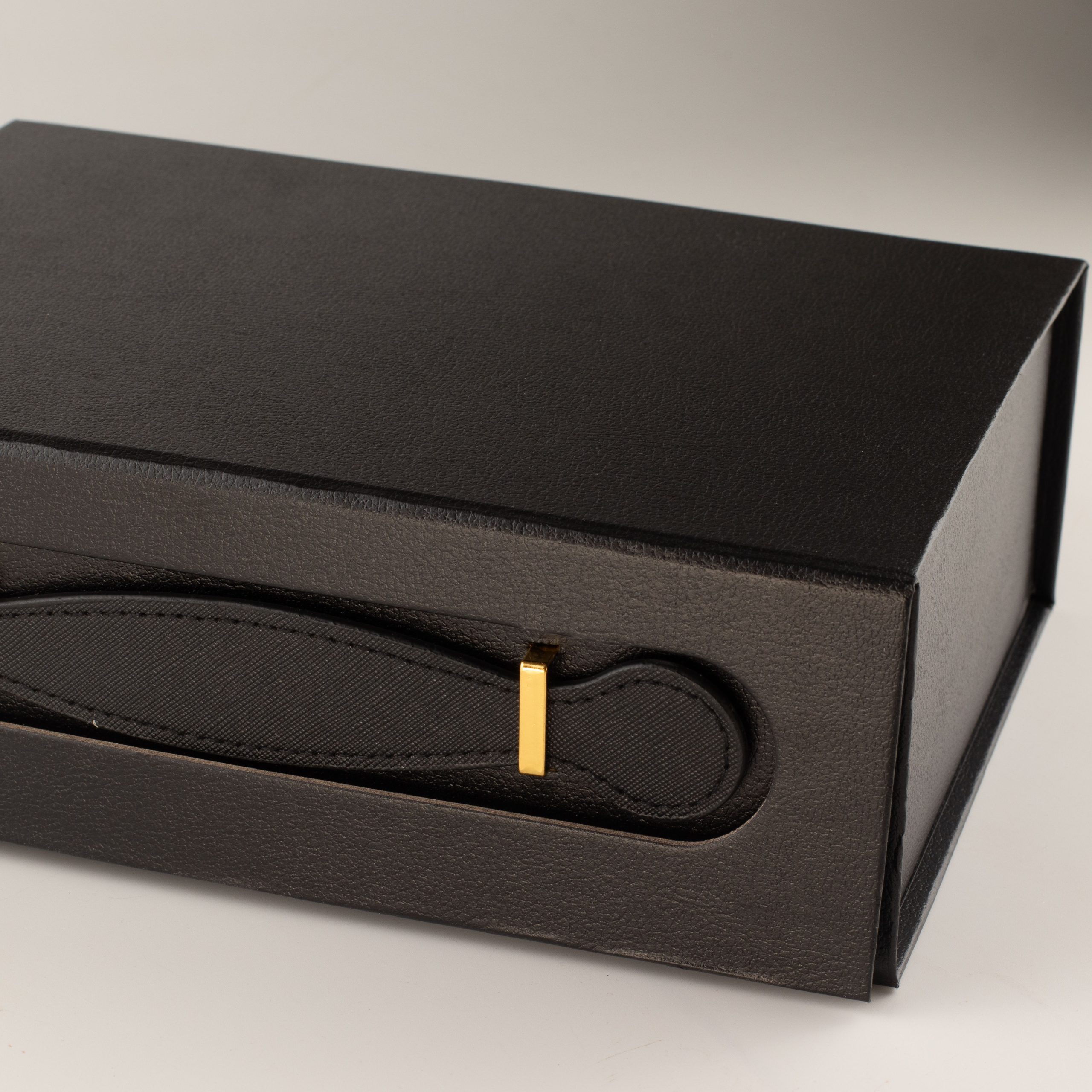 Flat Pack Gift Box - Med Hamper (24x18.2x8cm) - Black - Image 5
