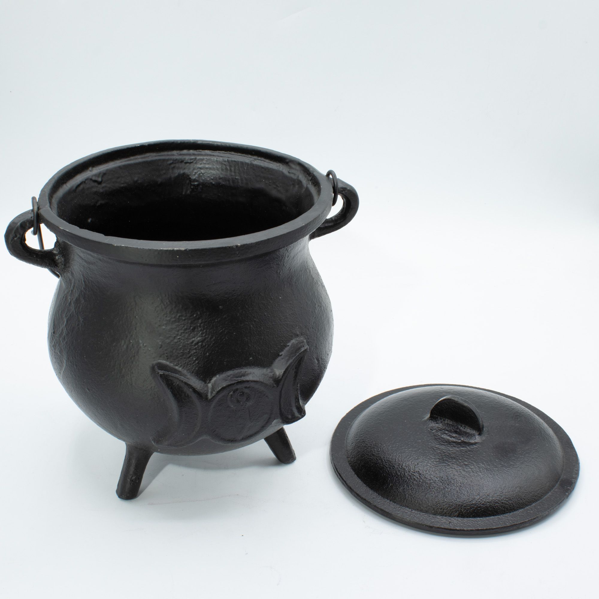 Extra Huge Cast Iron Cauldron with Triple Moon 23x18cm (at least 4kg) - Image 5