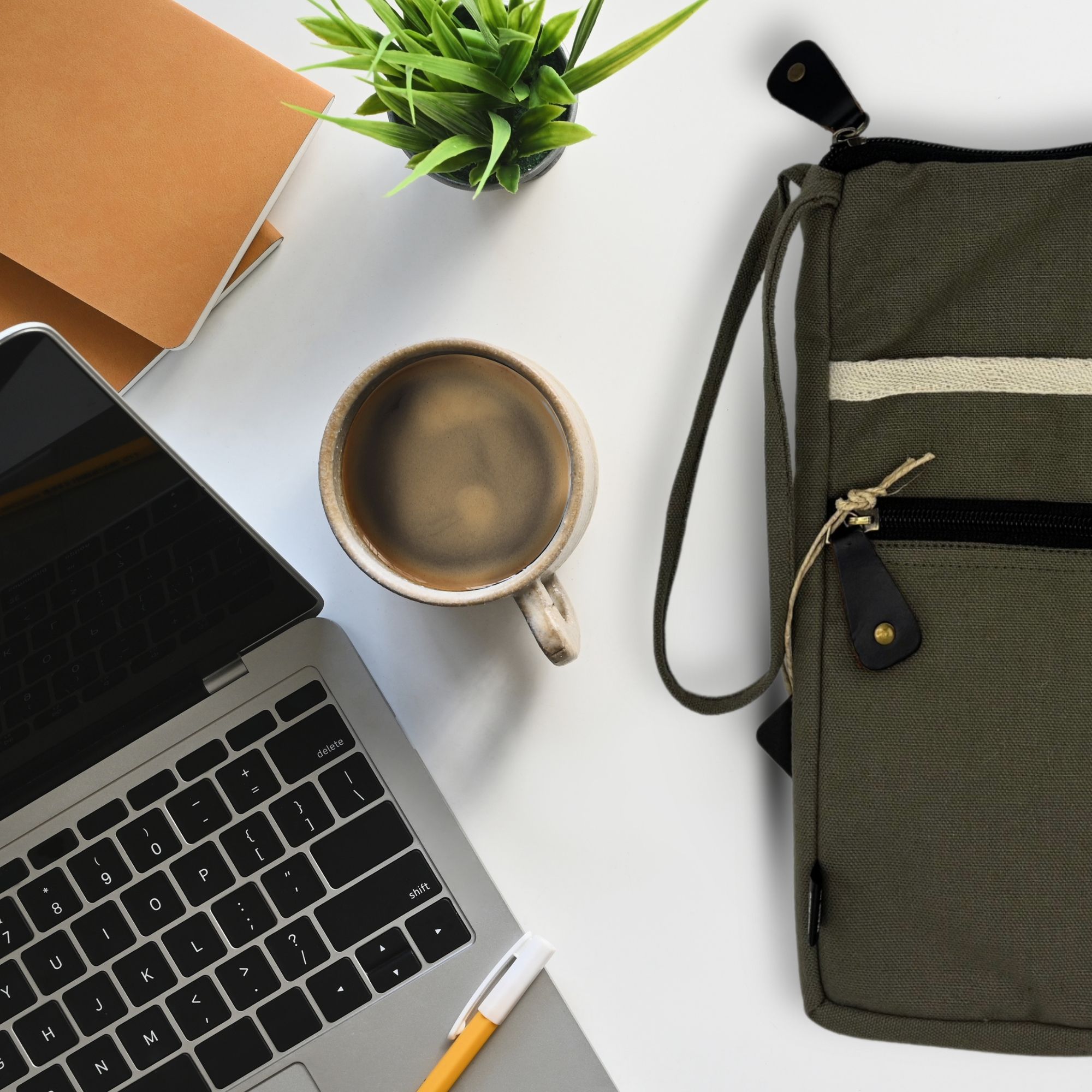 Canvas Large Laptop Pouch - Olive - Image 5